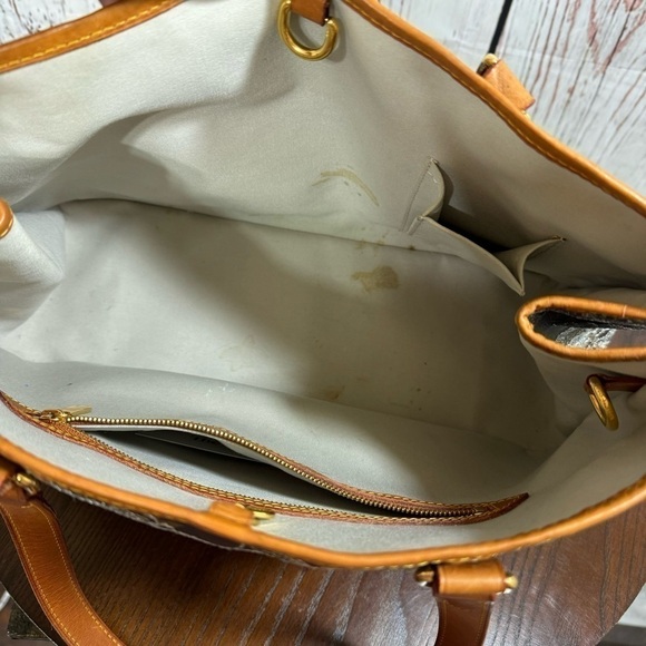 LOUIS VUITTON Dentelle Batignolles Horizontal Bag Limited Edition Silver EUC - Picture 8 of 17